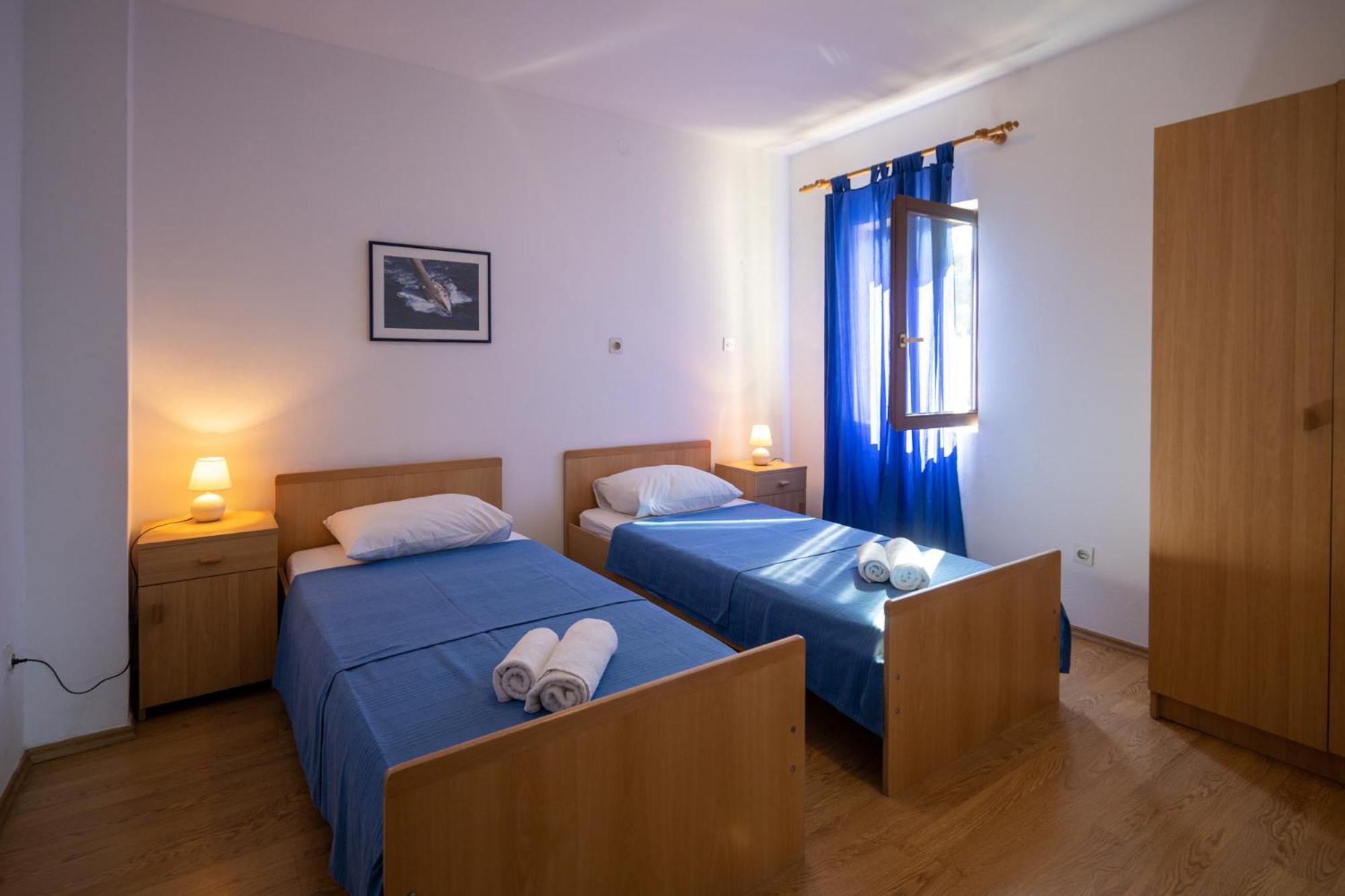 Apartments Gaja Blue Ap Sveti Filip i Jakov Luaran gambar