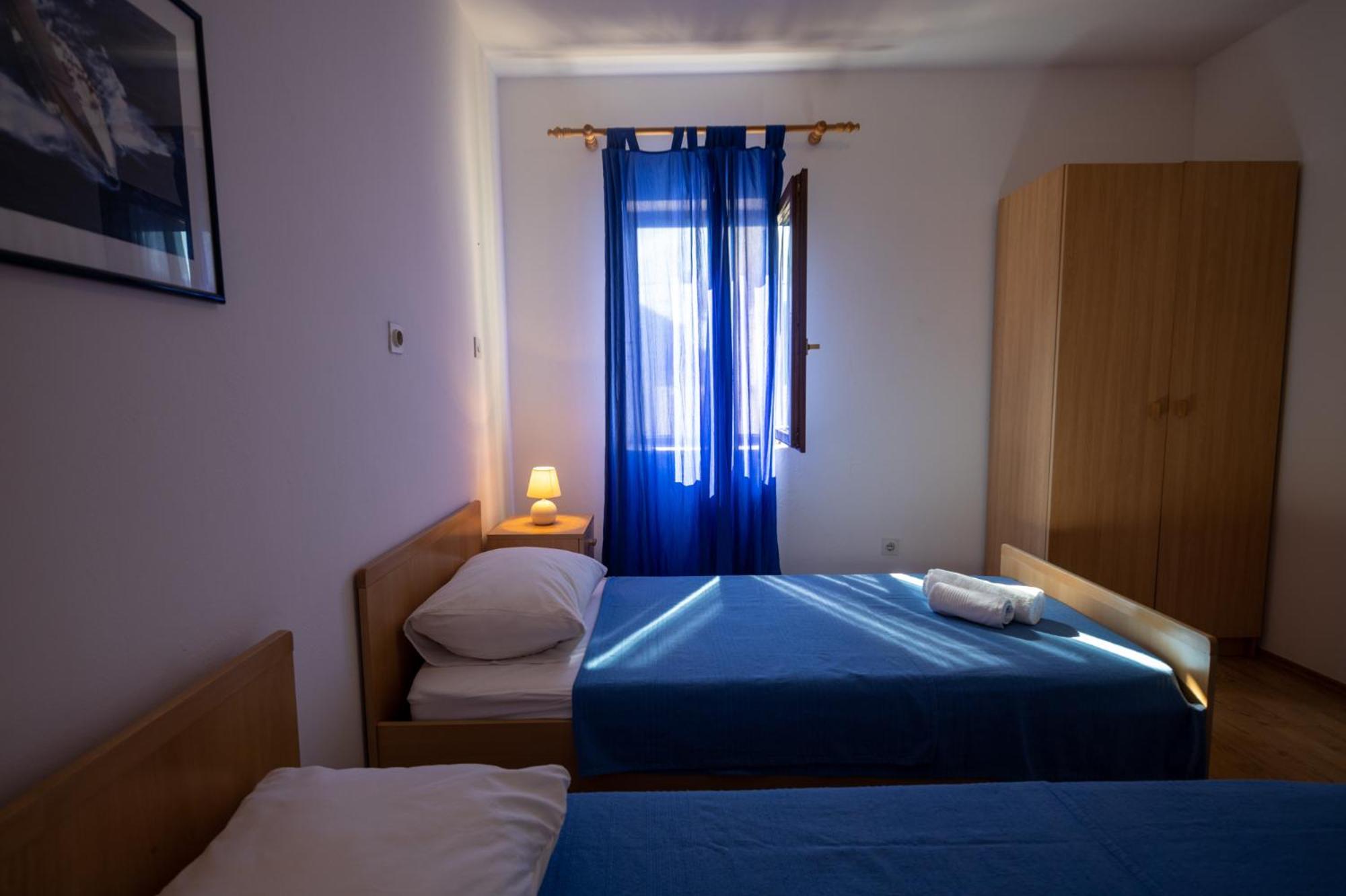 Apartments Gaja Blue Ap Sveti Filip i Jakov Luaran gambar